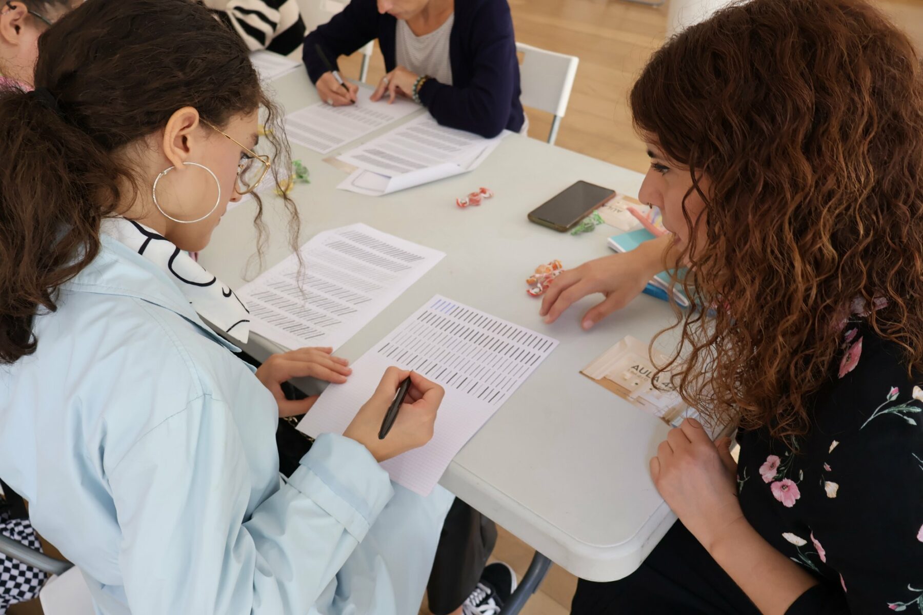 Aula 44 - Corso di Brush Lettering