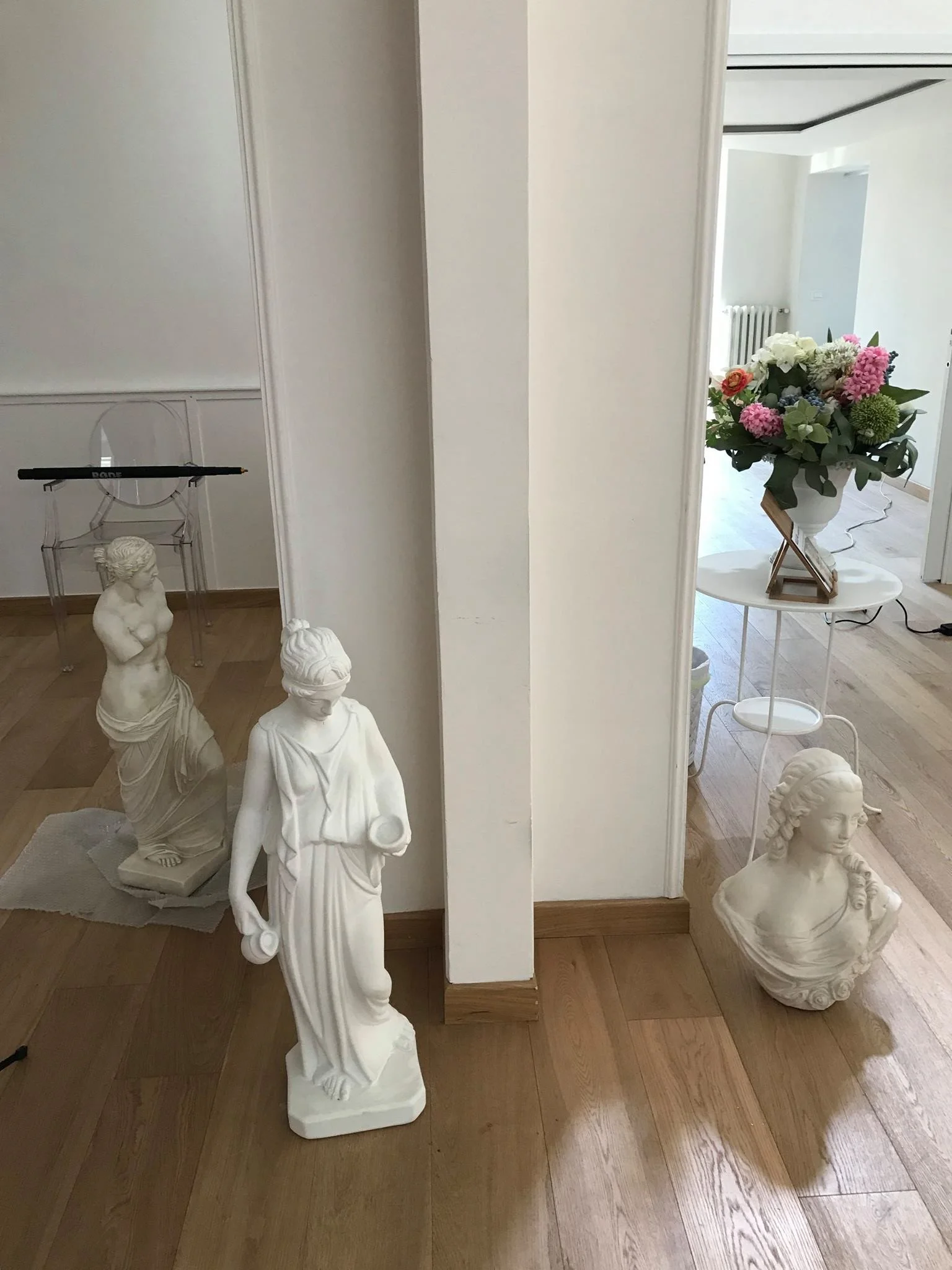 Aula44 spazio eventi - allestimento mostre artistiche